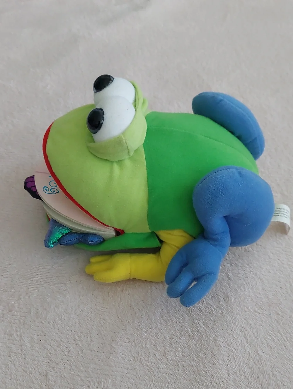 MONDAY the BULLFROG: A Huggable Puppet Book About the Days of the Week NWOT